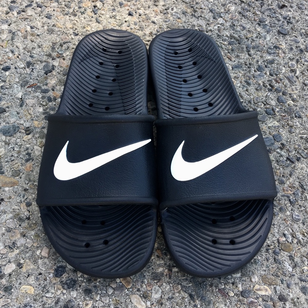 NIKE KAWA SHOWER SANDALS SWOOSH BLACK WHITES WATER
